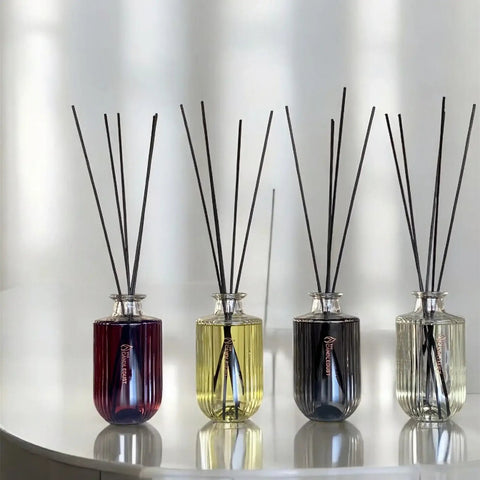 Signature Raumduft – Sinnlich-würziger Diffusor mit Amber & Kräutern