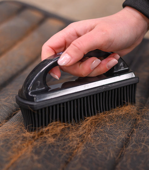 Tierhaarentferner mit Griff