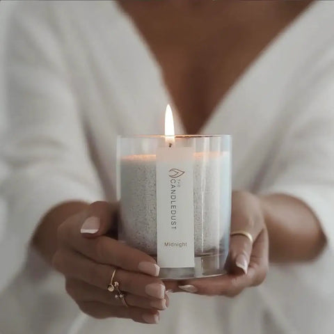 🕯️ The Candledust – Duftkerze Honig & Rauch im Perlmuttglas (160 g)