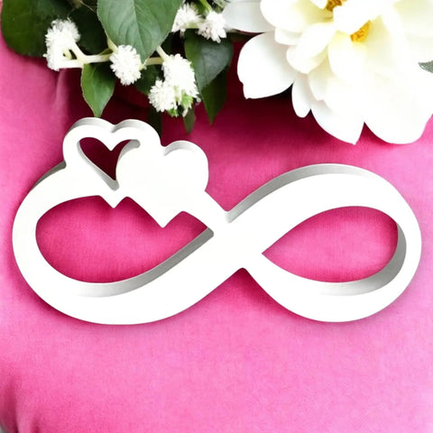 Infinity Deko mit Herz für stilvolle Wohnaccessoires