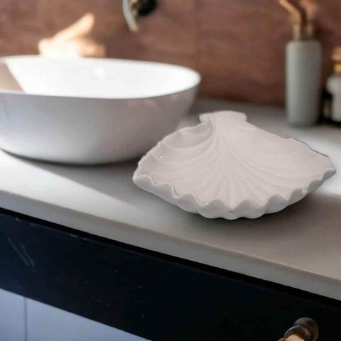 Jakobsmuschel Schmuckschale – Handgemachte Deko mit maritimem Flair